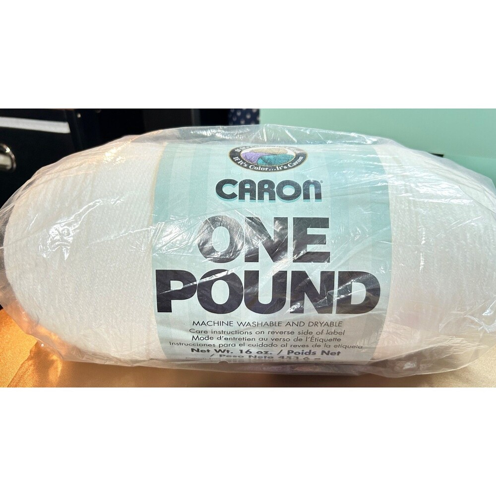 NEW Caron One Pound Yarn Bright White #501 No Dye Lot 16 oz Yarn Crochet Knit